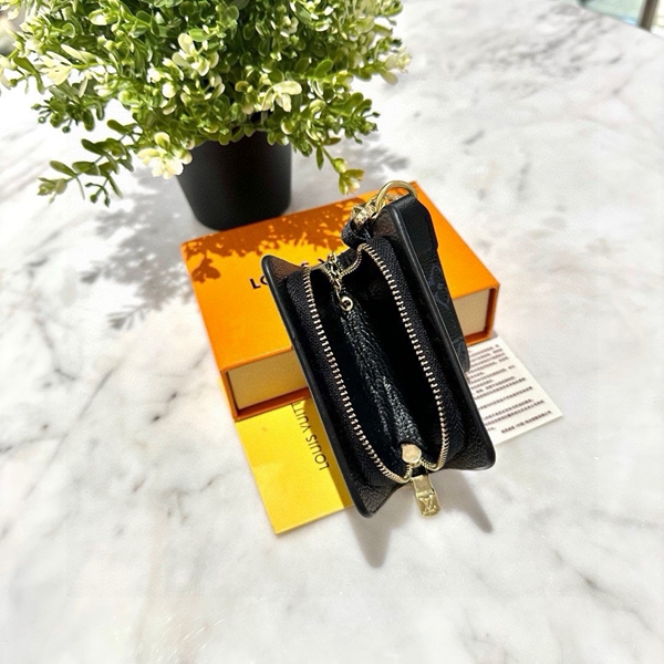 ブランドキーホルダー細部ディテール